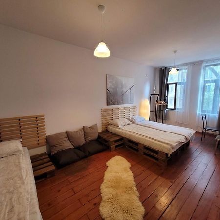 סופיה Hot Spot Apartments מראה חיצוני תמונה
