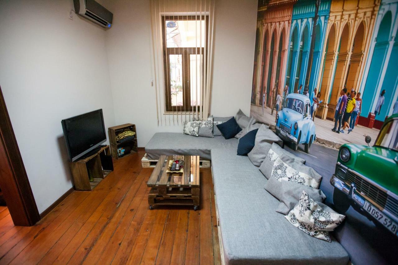 סופיה Hot Spot Apartments מראה חיצוני תמונה